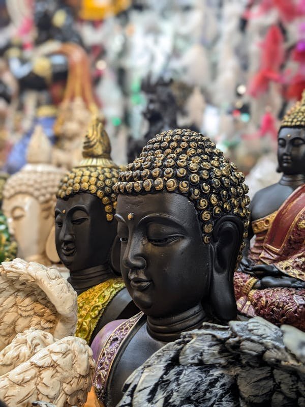 Trouvez votre paix intérieure avec notre boutique bouddhiste en ligne